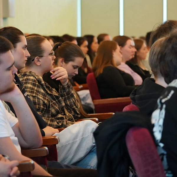 Будущие медики обсудили меры противодействия терроризму и экстремизму - фото 2