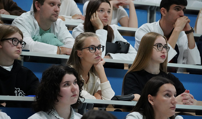 Студенты и сотрудники ТвГМУ заслушали лекцию Министра здравоохранения РФ