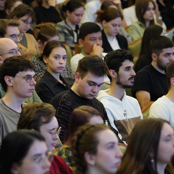 В Тверском медуниверситете прошла лекция д.м.н., профессора, академика РАН Кулакова Анатолия Алексеевича - фото 7