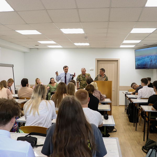 Россия – это мы. Студенты Тверского ГМУ встретились с участниками специальной военной операции - фото 4