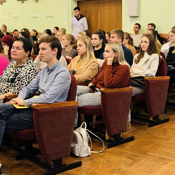 В Тверском медуниверситете обсудили значимость духовно-нравственных ценностей для демографии - фото 14