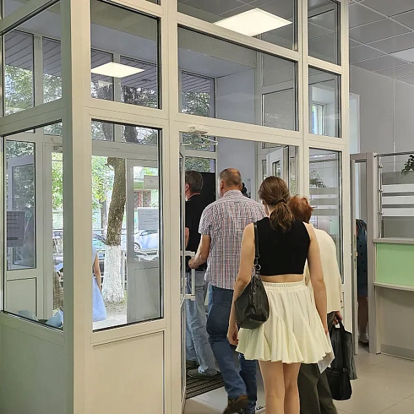 4 августа в Поликлинике была проведена тактико-специальная тренировка по действиям в случае угрозы совершения террористического акта с использованием зажигательной смеси и последующим возникновением пожара - фото 3
