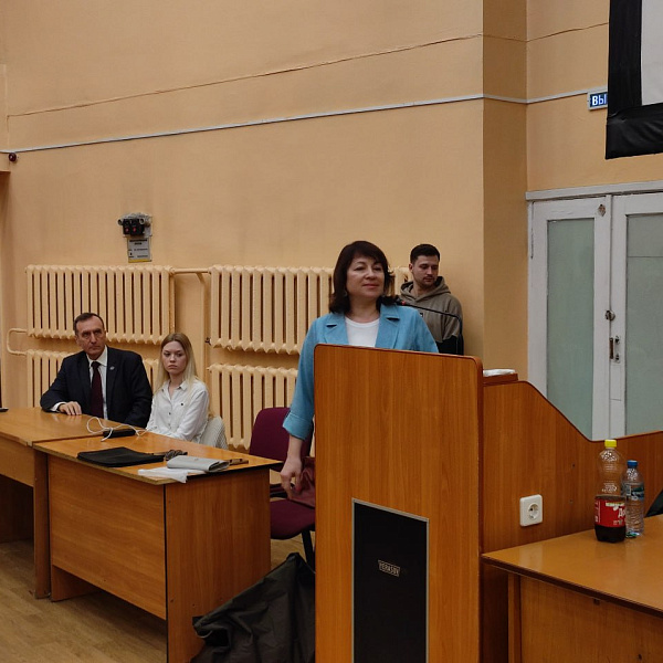 От сердца к сердцу: встреча сотрудников и студентов, активистов патриотических движений с участниками СВО, героями России - фото 2