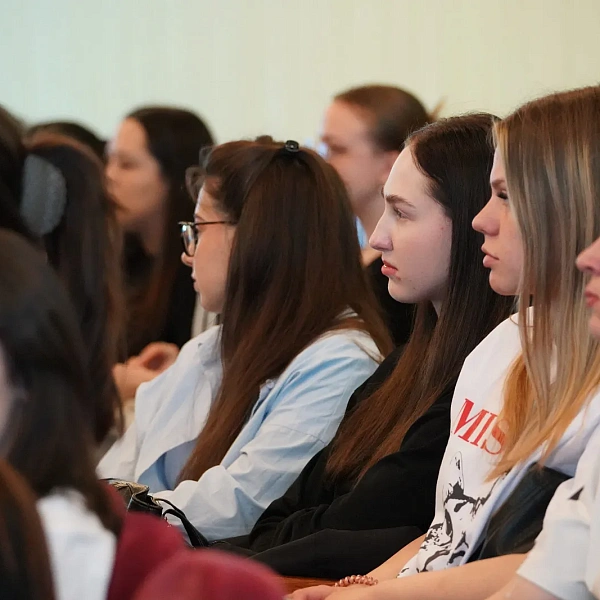 Будущие медики обсудили меры противодействия терроризму и экстремизму - фото 1