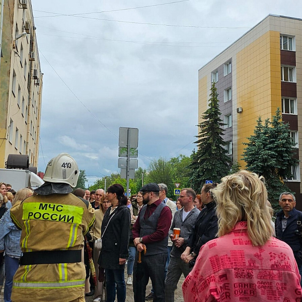 19 июня в Тверском ГМУ была проведена тактико-специальная тренировка по проверке готовности персонала к действиям при угрозе совершения террористического акта с использованием беспилотных воздушных судов на территории Университета - фото 2